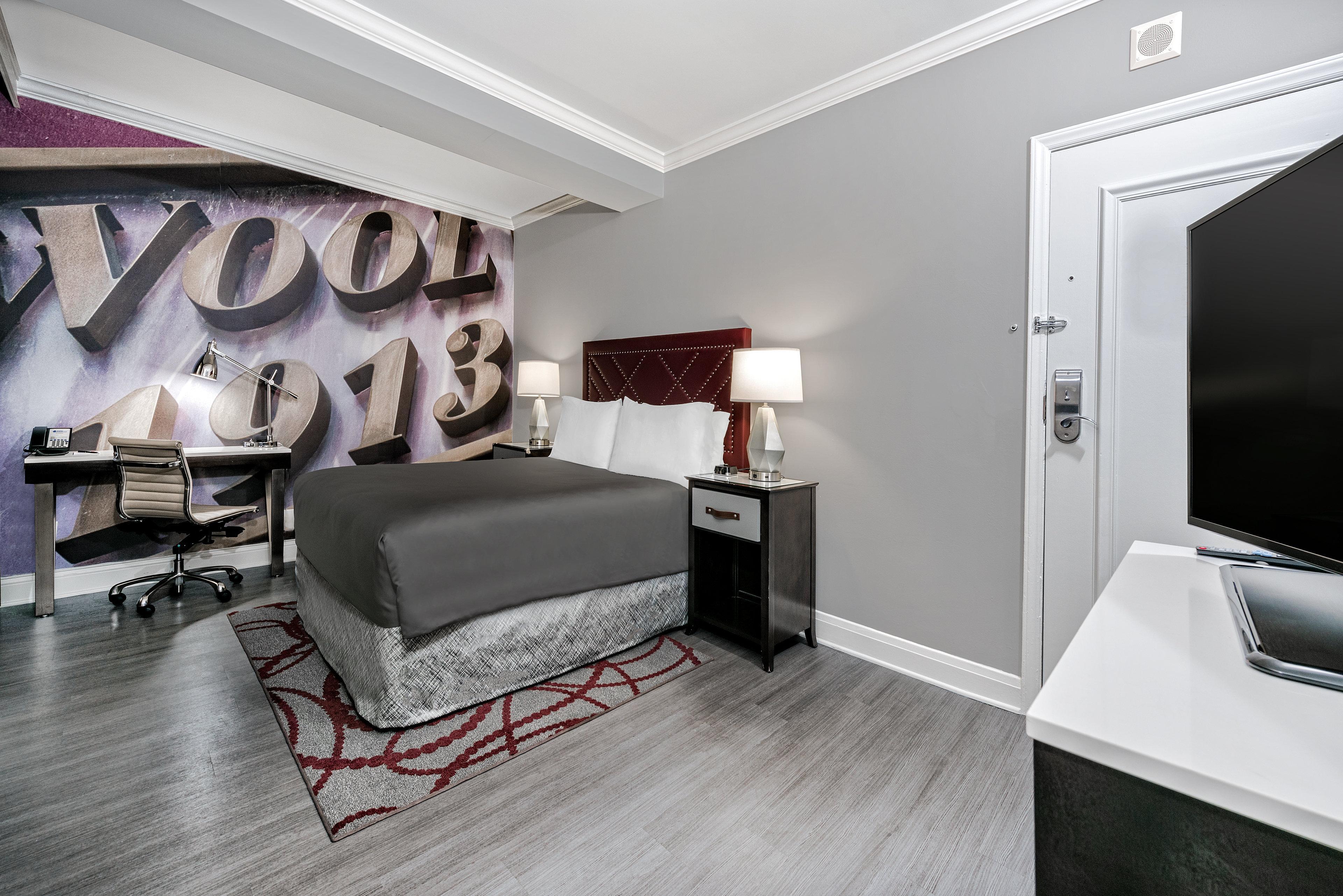 Hotel Indigo Dallas Downtown By Ihg Екстериор снимка