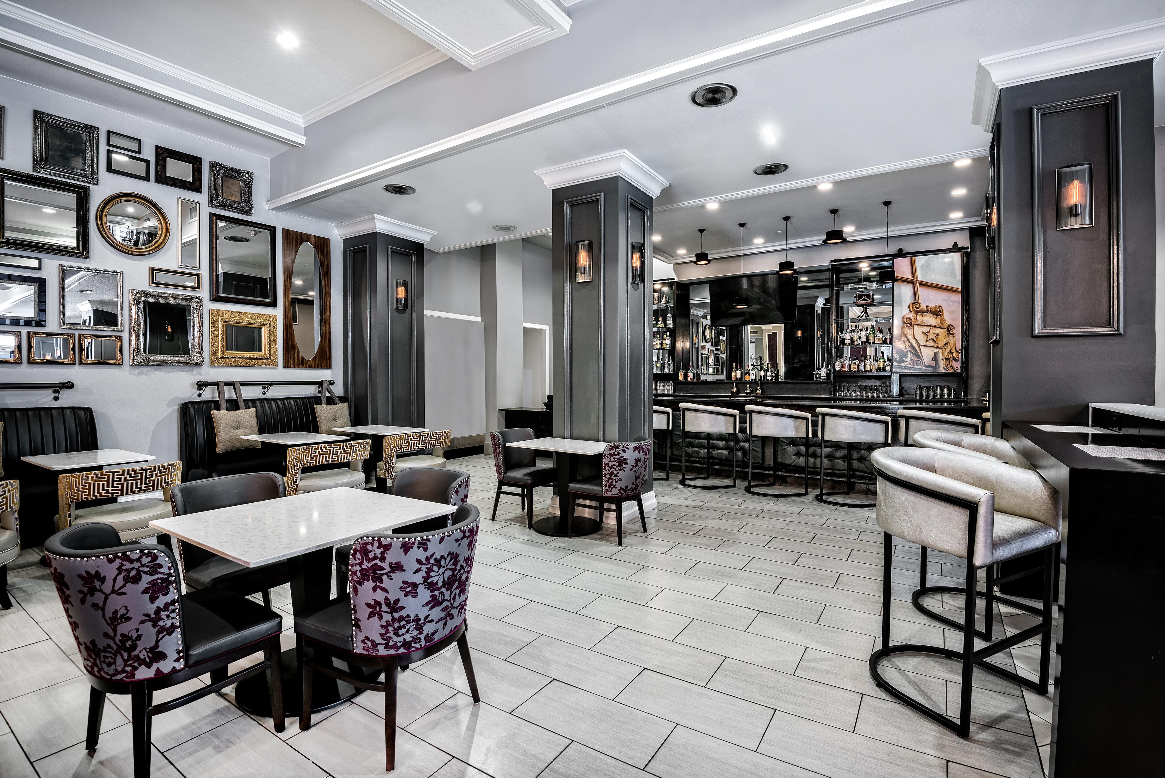 Hotel Indigo Dallas Downtown By Ihg Екстериор снимка