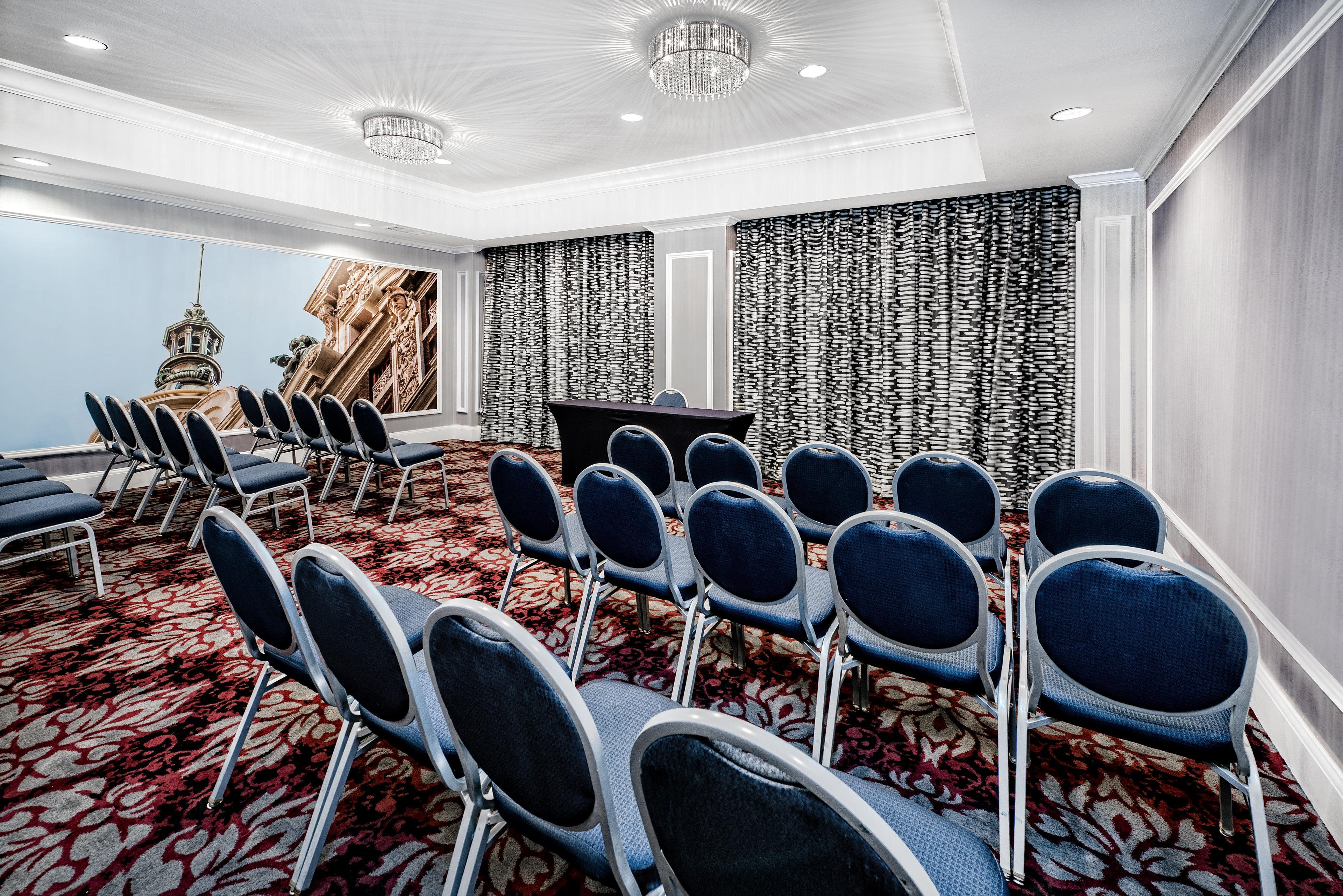 Hotel Indigo Dallas Downtown By Ihg Екстериор снимка